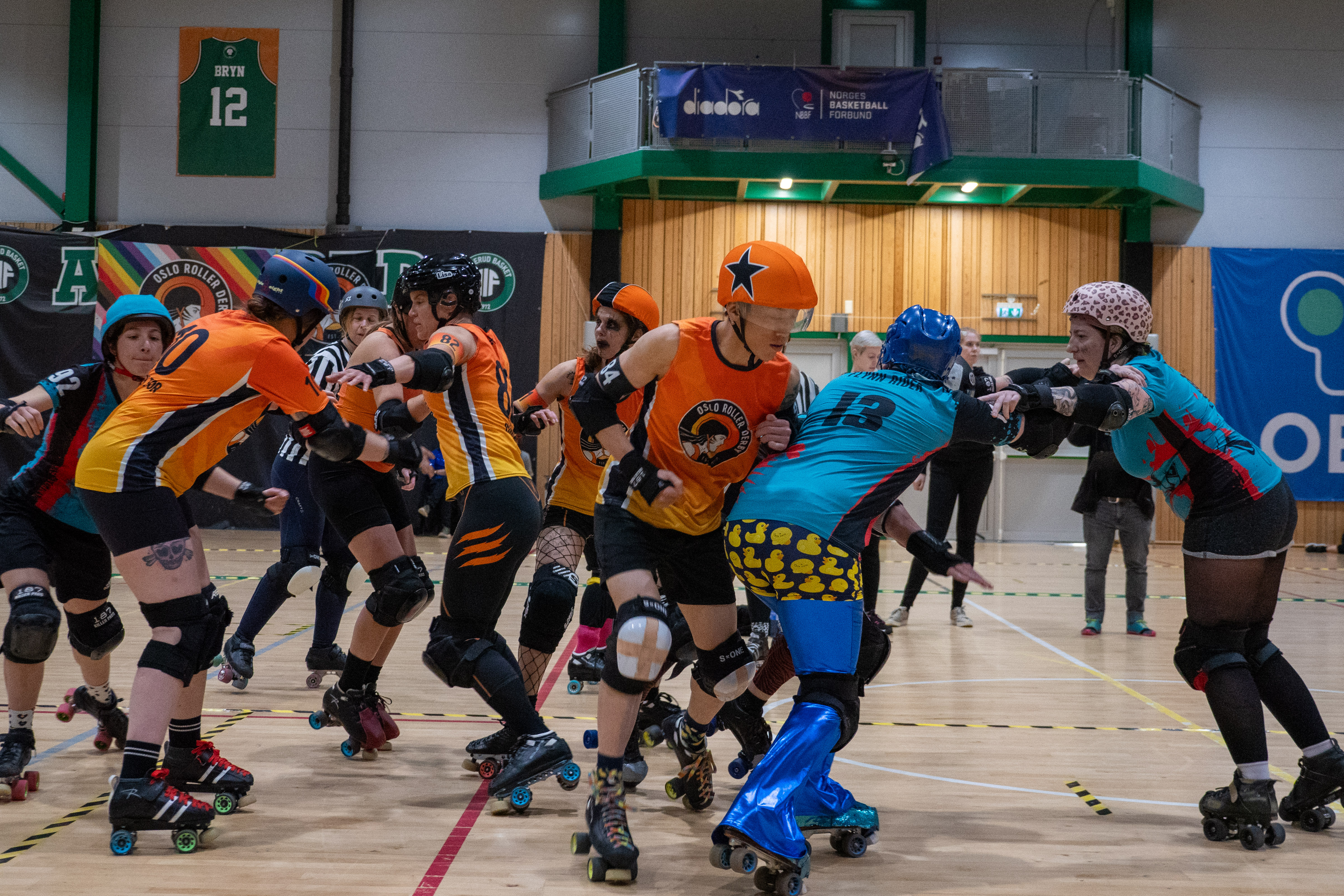 Roller derby spiller klar til trening